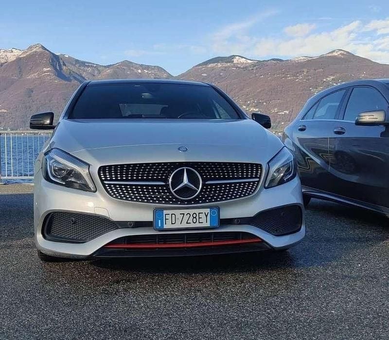 Usata Mercedes A250 218 CV (160 kW) 2016 Grigio Berlina
