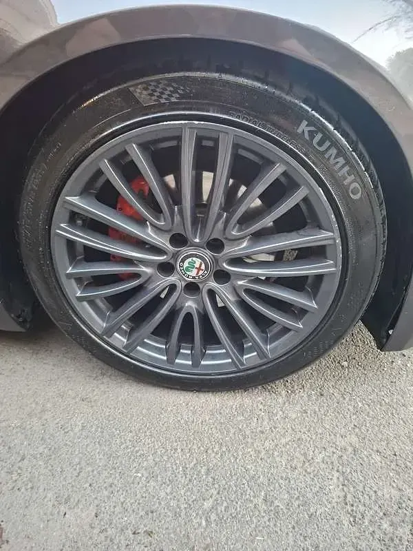 Usata Alfa Romeo Giulia Super 179 CV (131 kW) 2017 Berlina