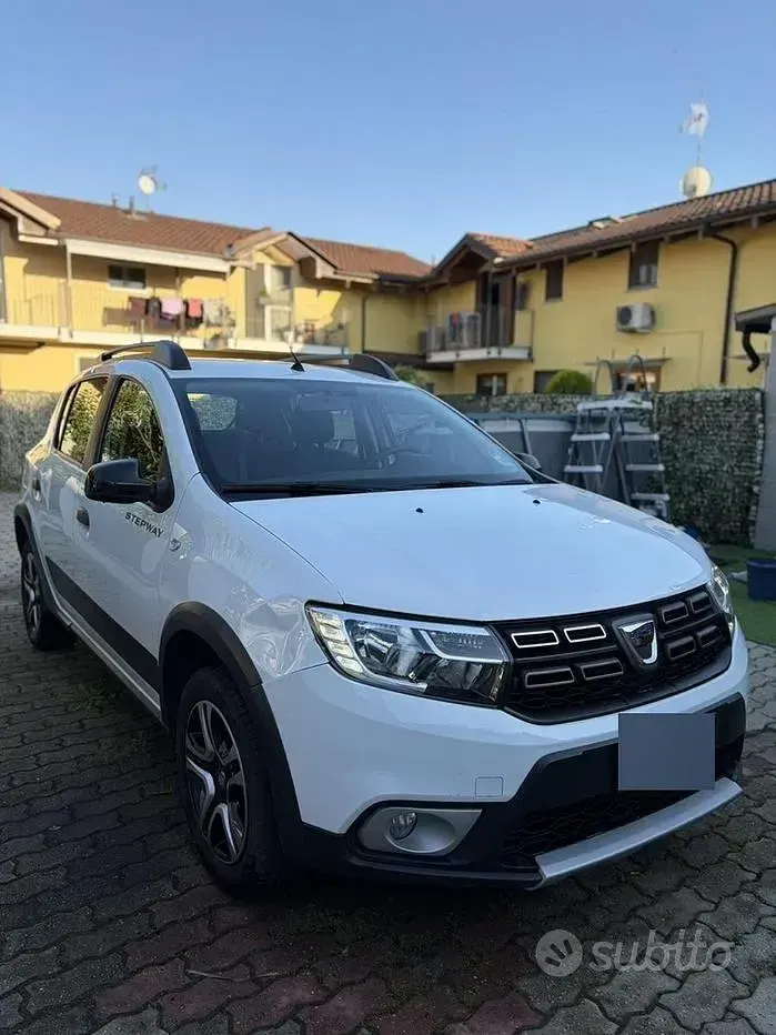 Usata Dacia Sandero Stepway 101 CV (74 kW) 2020 Bianco Berlina