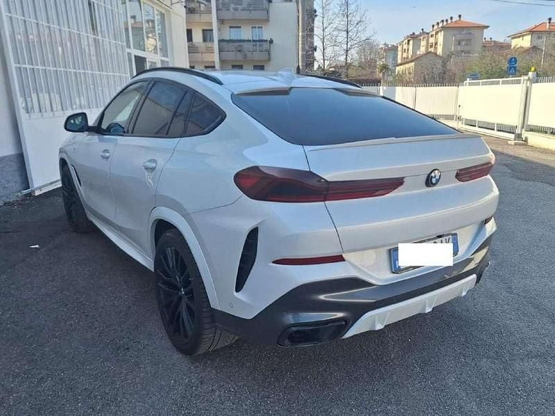 Usata BMW X6 M Sport 340 CV (250 kW) 2022 Bianco SUV