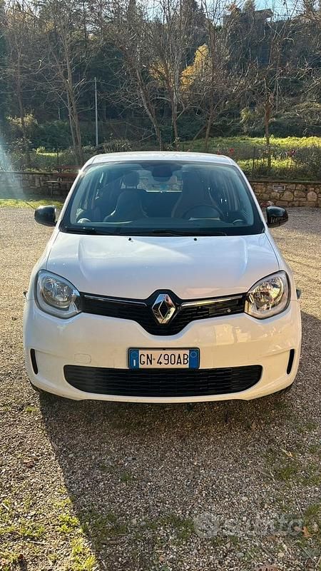 Usata Renault Twingo 60 kW (82 CV) 2023 Utilitaria
