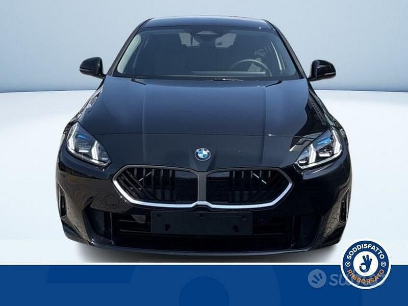 Nuova BMW 120 Comfort Edition 163 CV (119 kW) 2025 Nero Utilitaria