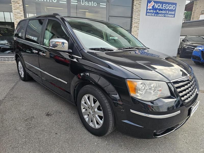 Usata Chrysler Voyager Limited 174 CV (127 kW) 2008 Nero Monovolume