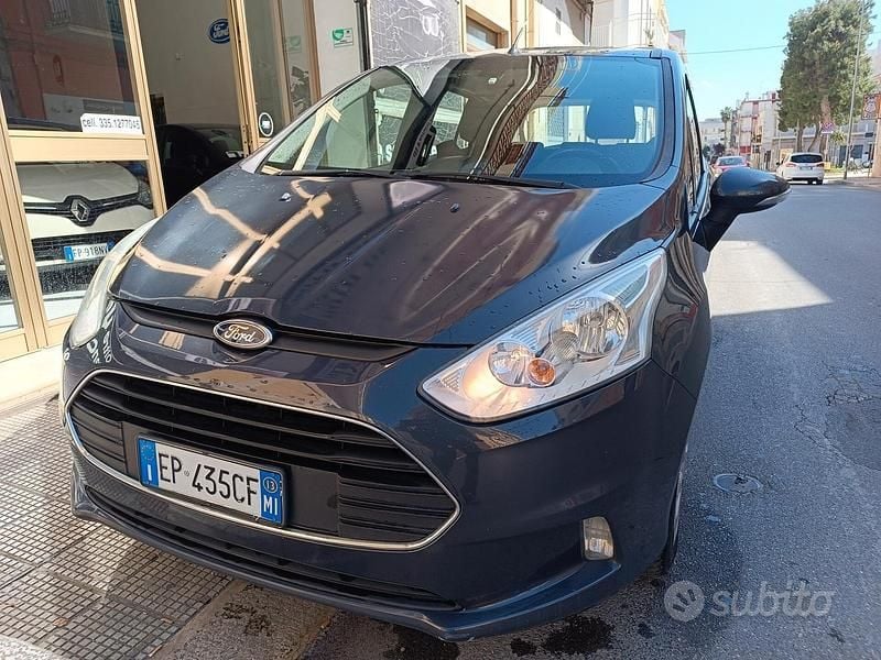 Usata Ford B-MAX Business Edition 95 CV (69 kW) 2013 Blu Monovolume