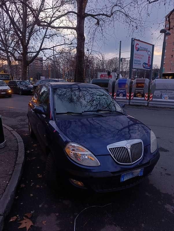 Usata Lancia Ypsilon 80 CV (58 kW) 2005 Utilitaria