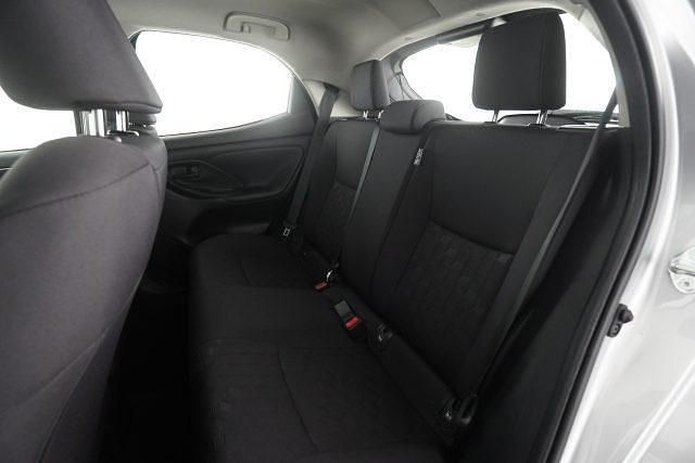 Usata Toyota Yaris Hybrid Active 92 CV (67 kW) 2025 Silver met Utilitaria