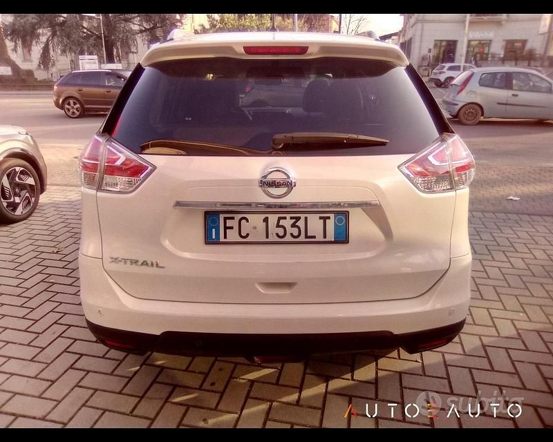 Usata Nissan X-Trail Tekna 130 CV (95 kW) 2016 Bianco SUV