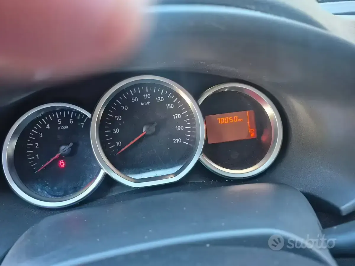 Usata Dacia Sandero 90 CV (66 kW) 2019 Blu Berlina