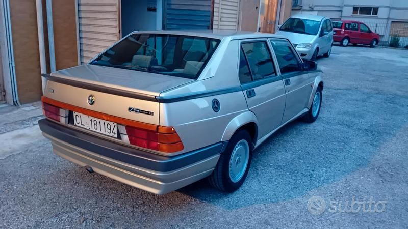 Usata Alfa Romeo 75 1988 Berlina