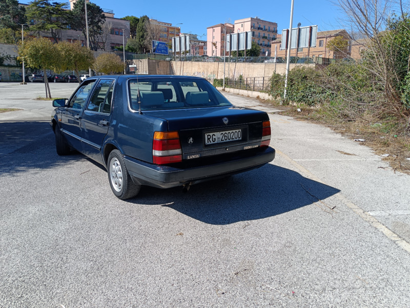 Usato 1989 Lancia Thema 2.0 Benzin 166 CV (4.000 €)