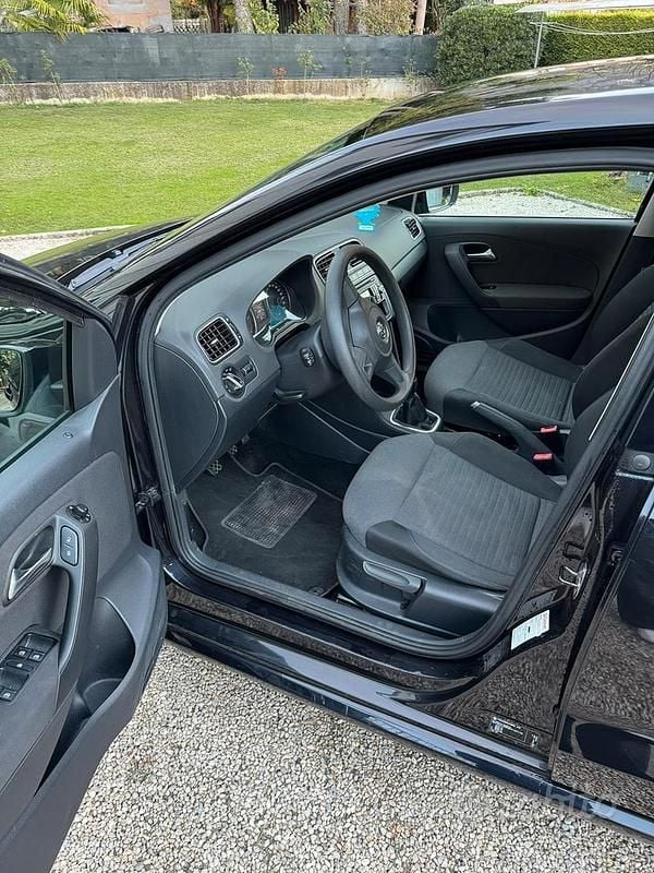 Usata VW Polo 75 CV (55 kW) 2013 Nero Berlina