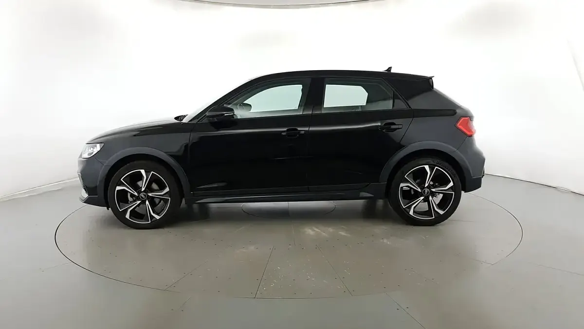 Usata Audi A1 Admired 110 CV (80 kW) 2023 Nero perla SUV