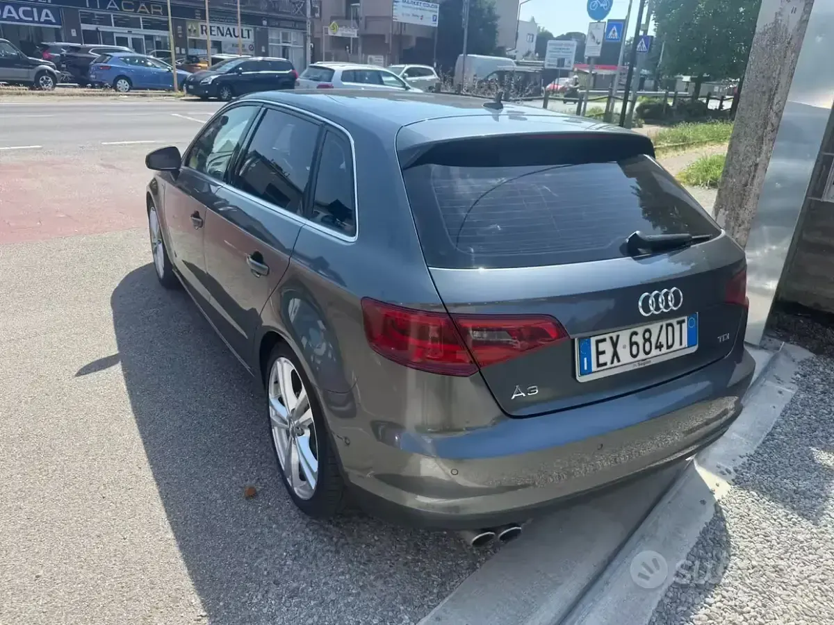 Usata Audi A3 Ambition 150 CV (110 kW) 2014 Grigio Berlina