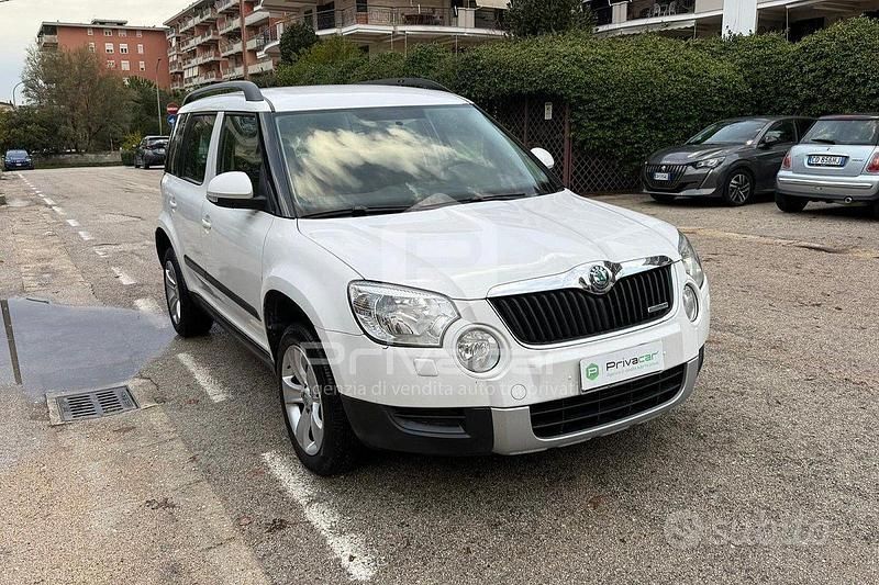 Usata Skoda Yeti GreenLine 105 CV (77 kW) 2013 Bianco SUV