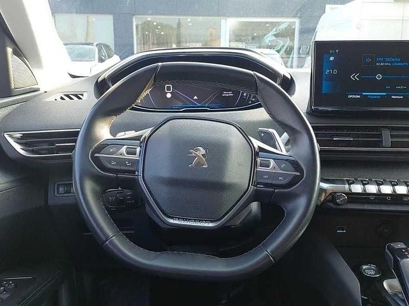Usata Peugeot 3008 Allure 131 CV (96 kW) 2022 Argento SUV