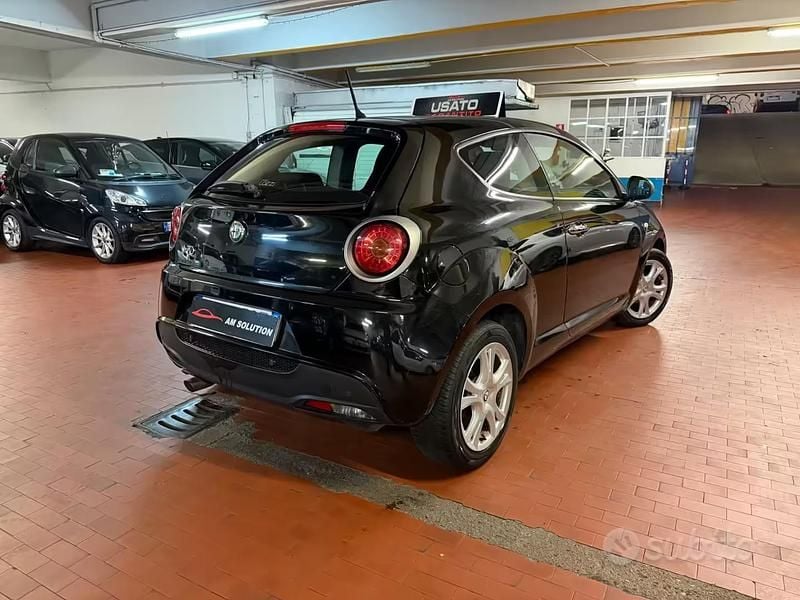 Usata Alfa Romeo MiTo 70 CV (51 kW) 2012 Nero Utilitaria