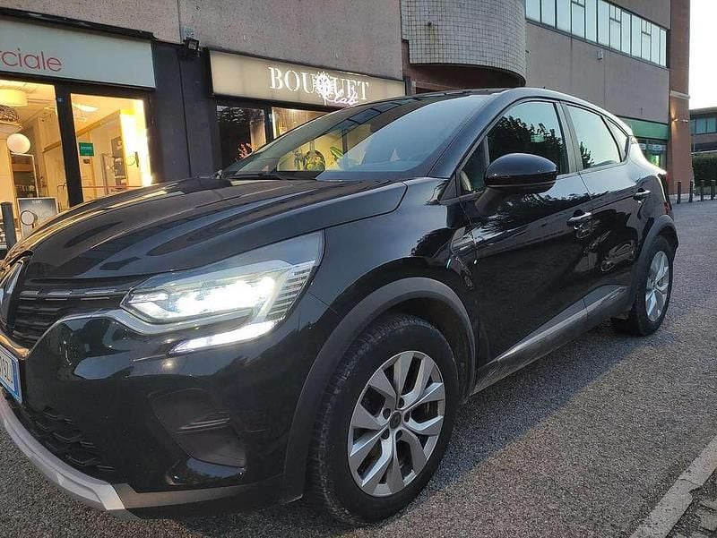Usata Renault Captur Zen 95 CV (69 kW) 2021 SUV