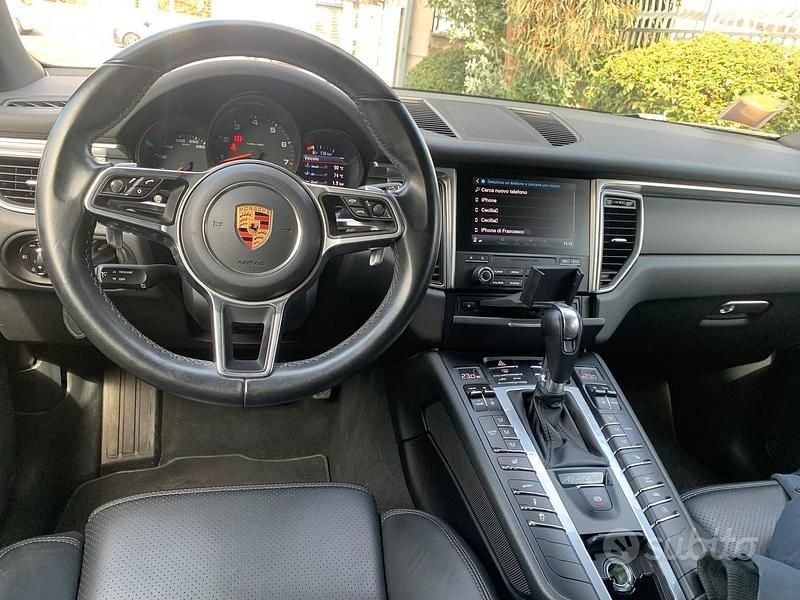 Usata Porsche Macan 252 CV (185 kW) 2016 Nero SUV
