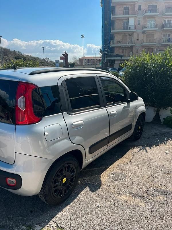 Usata Fiat Panda 69 CV (50 kW) 2013 Grigio Utilitaria