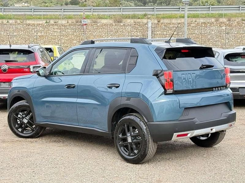 Nuova Fiat Grande Panda Icon 101 CV (74 kW) 2026 Blu Utilitaria