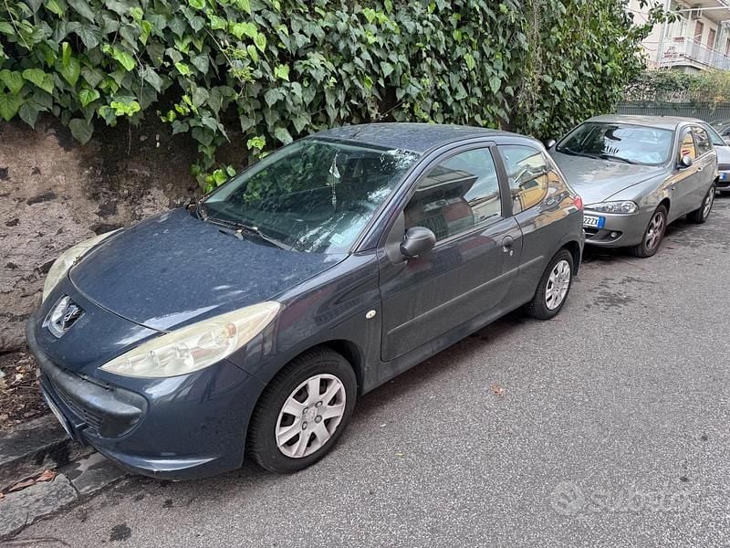 Usata Peugeot 206+ 60 CV (44 kW) 2010 Blu Utilitaria