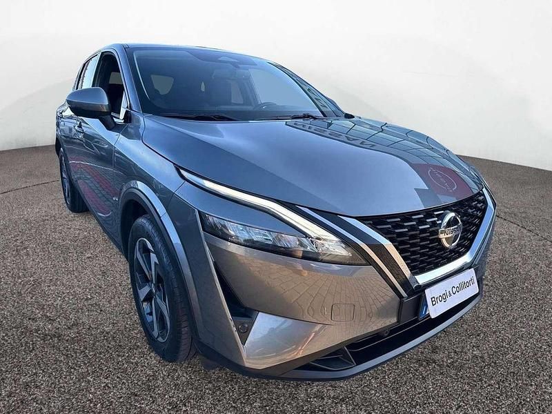 Grigio Usata 2022 Nissan Qashqai N-Connecta SUV | 22.900 € (Buon prezzo) - Immagine 1/4