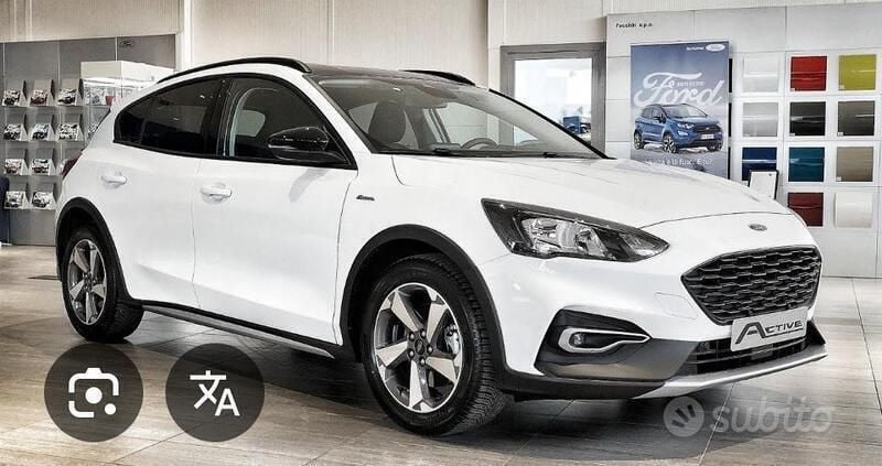 Usata Ford Focus 125 CV (91 kW) 2019 Bianco Berlina