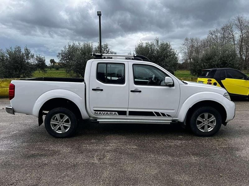 Usata Nissan Navara 190 CV (139 kW) 2014 Bianco Pick-up