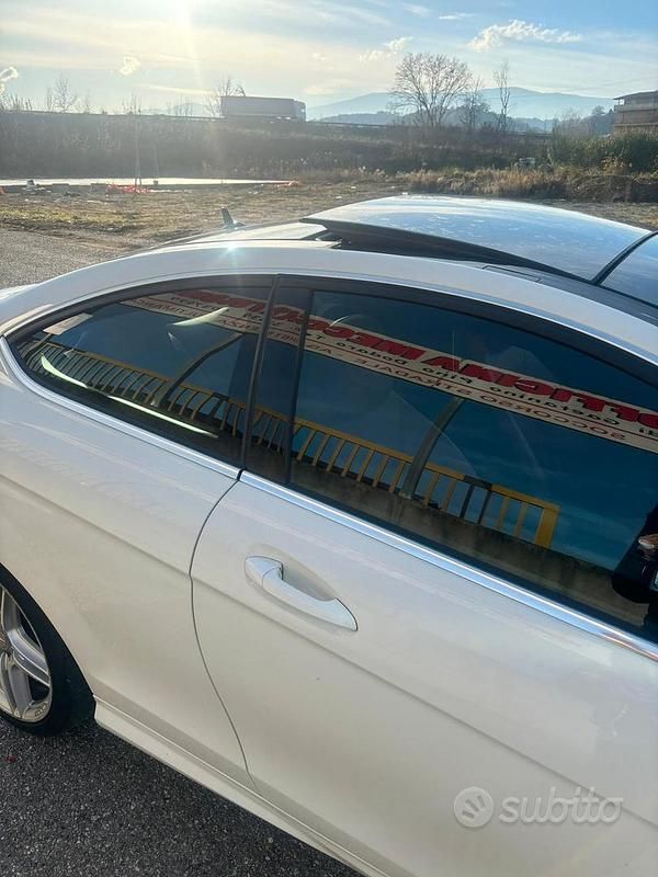 Usata Mercedes C220 AMG 170 CV (125 kW) 2012 Bianco Coupé