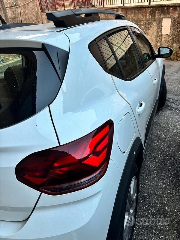 Usata Dacia Sandero Expression 91 CV (66 kW) 2024 Berlina