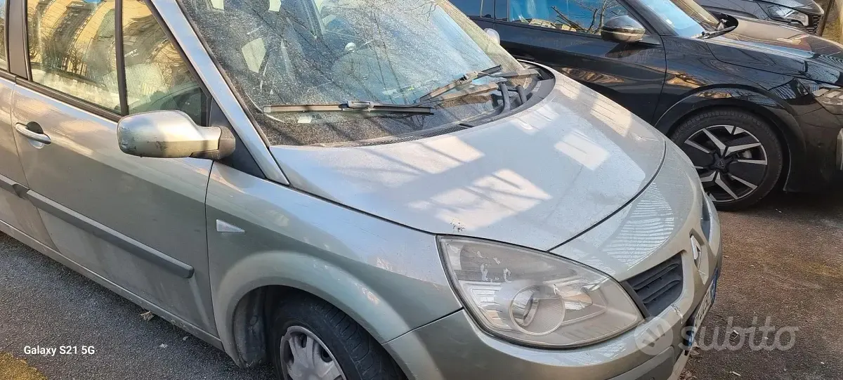 Usata Renault Scenic E-Tech 105 CV (77 kW) 2006