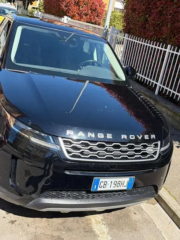 Usata Land Rover Range Rover evoque 150 CV (110 kW) 2020 Nero SUV