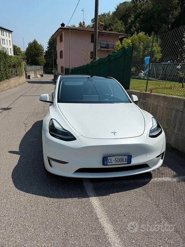 Usata Tesla Model Y Performance 392 kW (534 CV) 2022 SUV