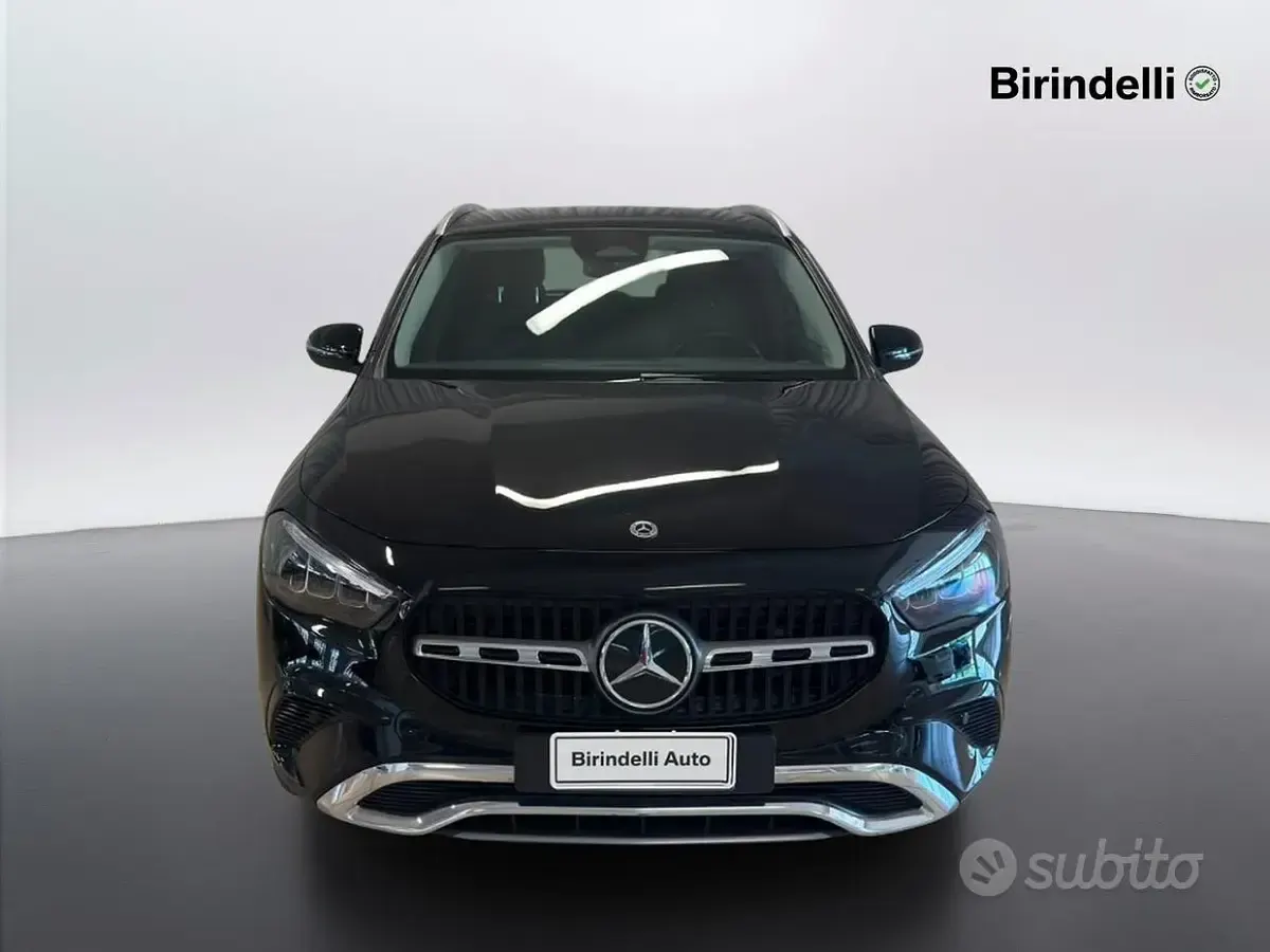 Usata Mercedes GLA200 Progressive 150 CV (110 kW) 2023 Nero SUV