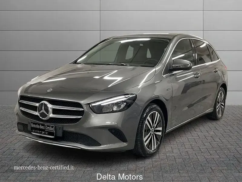 Usata Mercedes E250 218 CV (160 kW) 2021 Monovolume