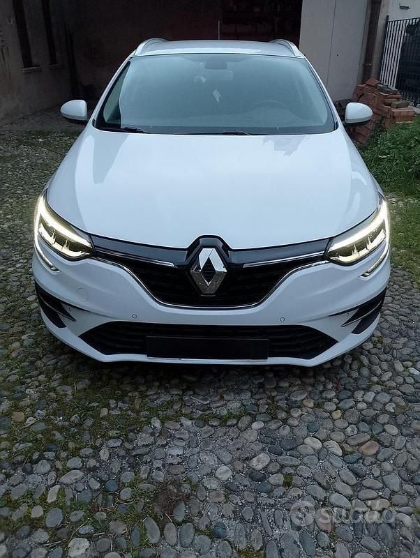 Usata Renault Mégane GrandTour 115 CV (84 kW) 2023 Bianco Station wagon