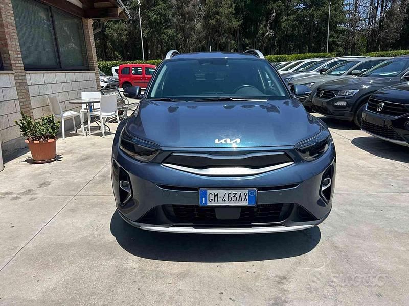 Usata Kia Stonic Style 101 CV (74 kW) 2023 Blu SUV