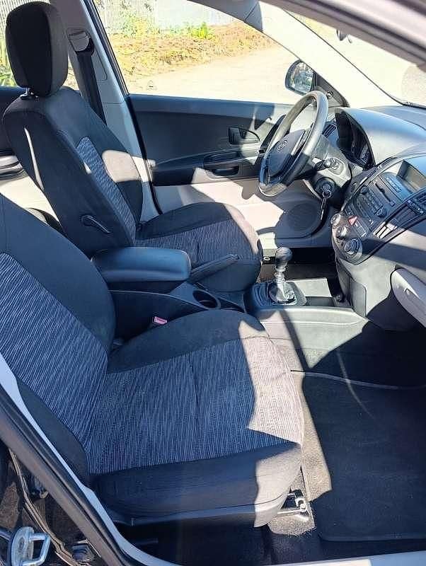 Usata Kia Ceed LX 109 CV (80 kW) 2008 Utilitaria