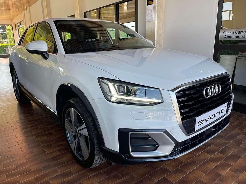 Usata Audi Q2 Admired 150 CV (110 kW) 2020 Bianco SUV