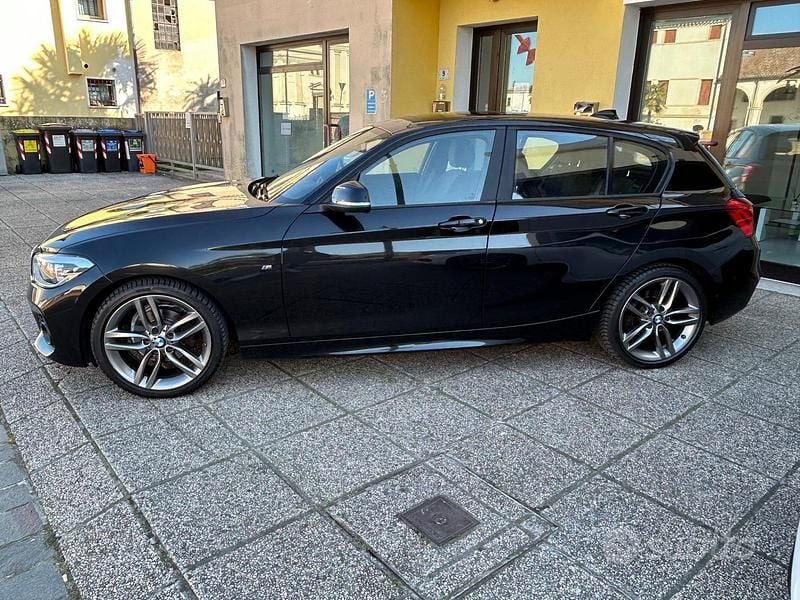 Usata BMW 114 M Sport 95 CV (69 kW) 2017 Nero Utilitaria