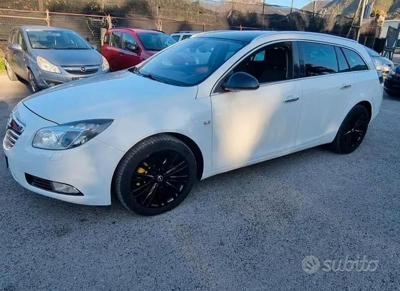 Usata Opel Insignia 194 CV (142 kW) 2012 Bianco Berlina