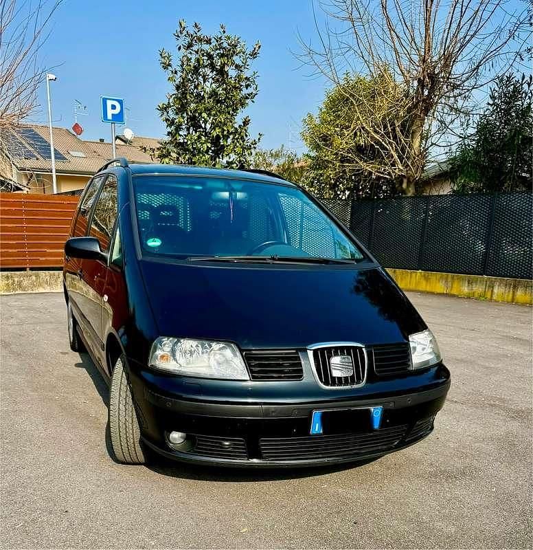 Usata Seat Alhambra Stella 116 CV (85 kW) 2008 Nero Monovolume