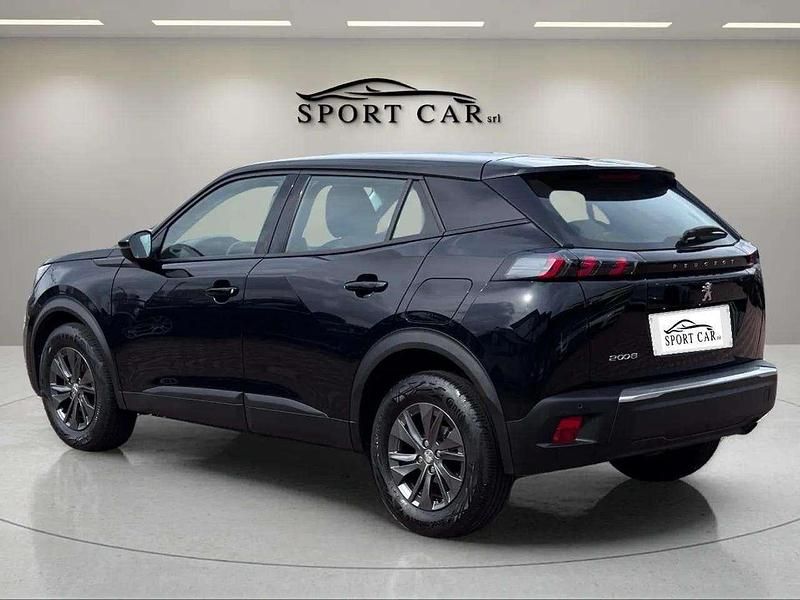 Usata Peugeot 2008 Active 101 CV (74 kW) 2022 Nero SUV