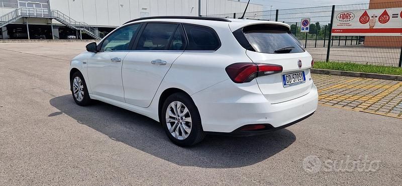 Usata Fiat Tipo S 120 CV (88 kW) 2020 Bianco Station wagon