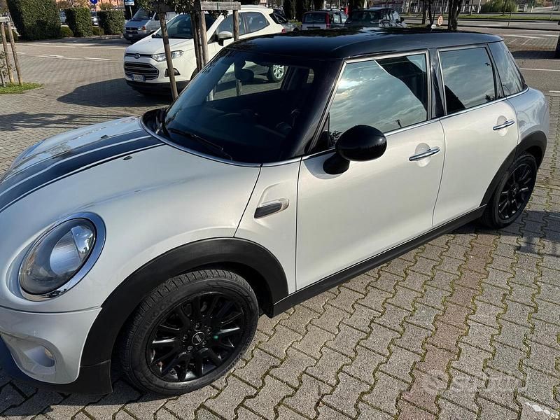 Usata Mini Cooper 136 CV (100 kW) 2015 Utilitaria
