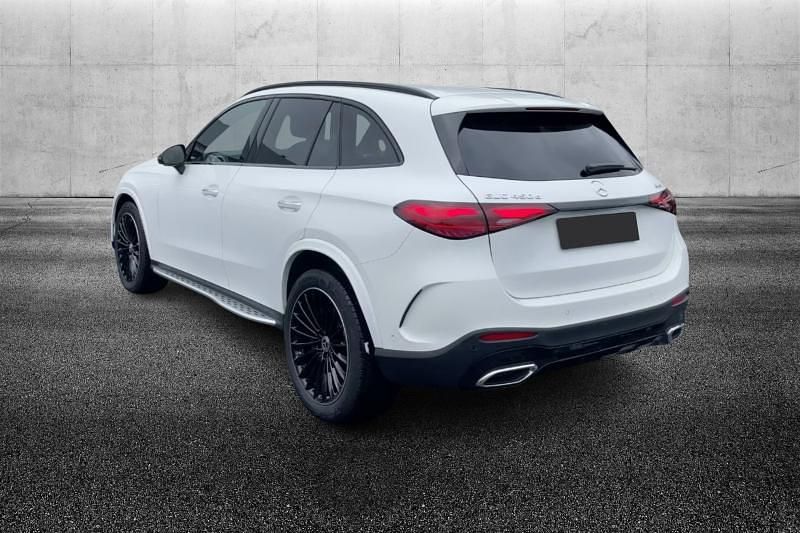 Usado Mercedes GLC450 AMG Line Premium 367 CV (269 kW) 2024 Blanco SUV
