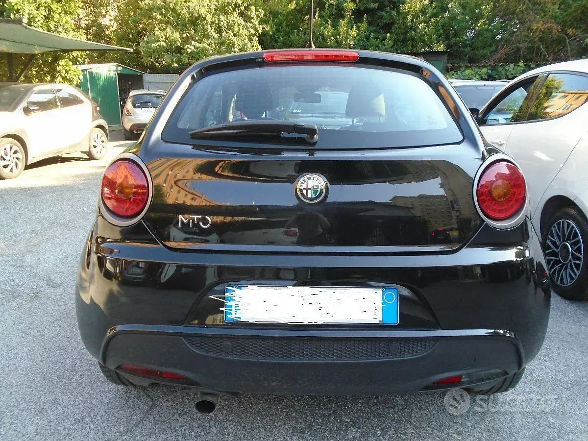 Usata Alfa Romeo MiTo 94 CV (69 kW) 2012 Nero Utilitaria