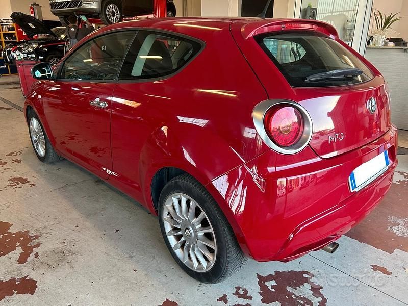 Usata Alfa Romeo MiTo 79 CV (58 kW) 2012 Rosso Utilitaria