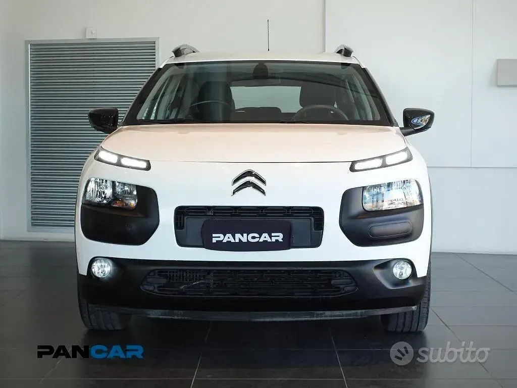 Usata Citroën C4 Cactus Shine 99 CV (72 kW) 2017 Bianco Utilitaria