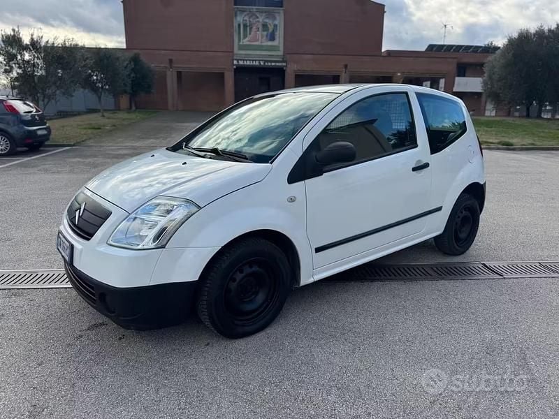 Occasion Citroën C2 70 ch (51 kW) 2008 Blanc Citadine
